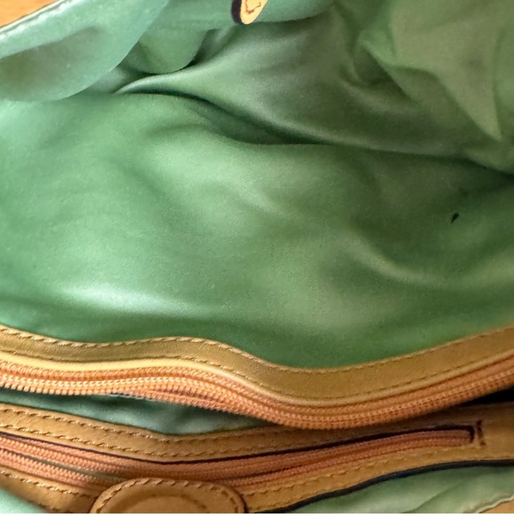 B Makowsky mustard Leather / Silvertone Hardware Shoulder Bag vintage Y2K 90’s - Picture 3 of 14